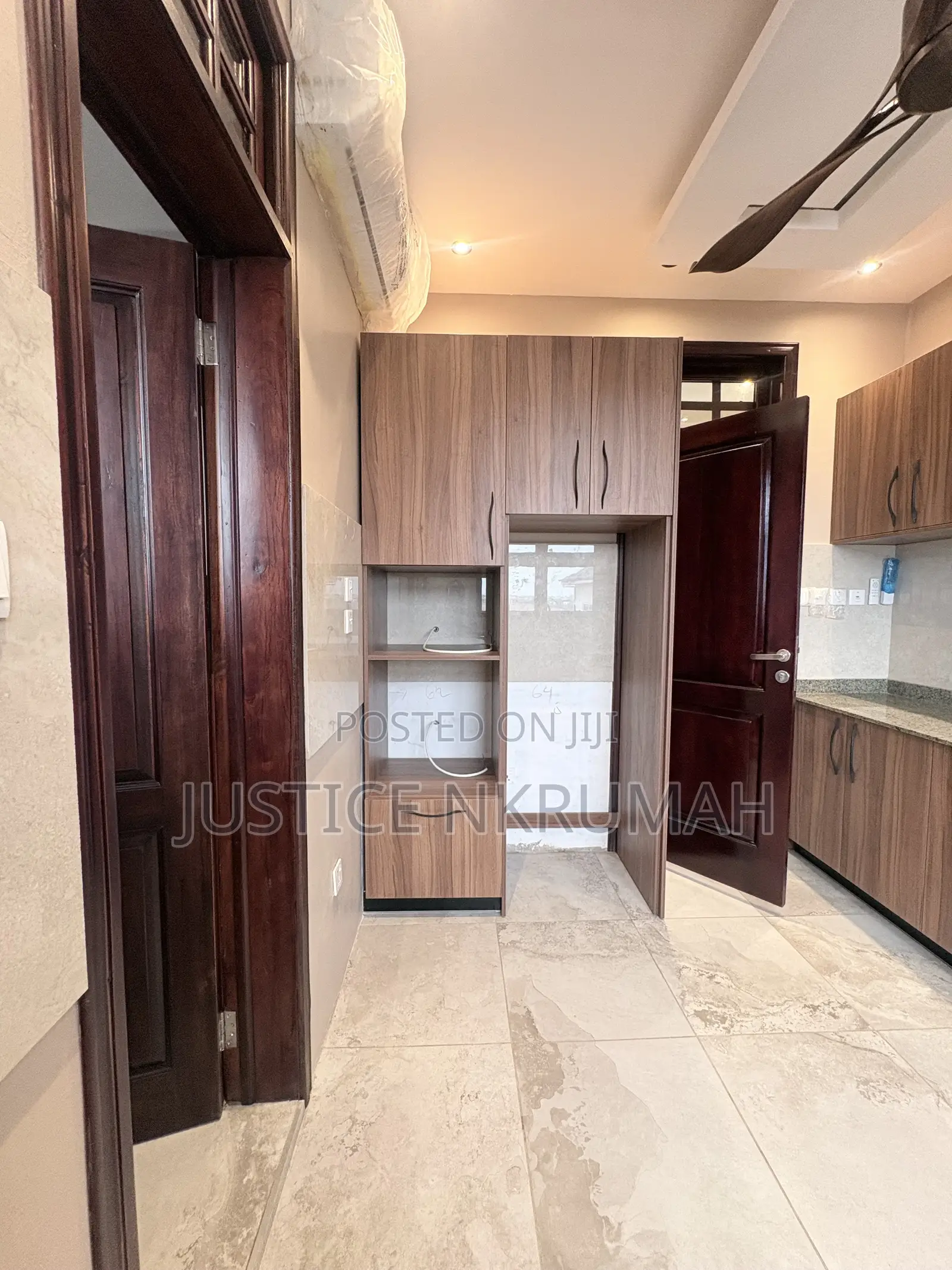3bdrm Apartment in Agbogbloshie for rent