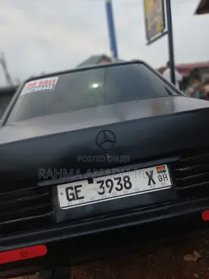 Mercedes-Benz 190E 1990 Black