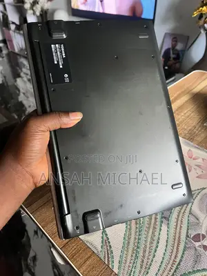Laptop Toshiba Portege A30 4GB Intel Core M SSD 128GB