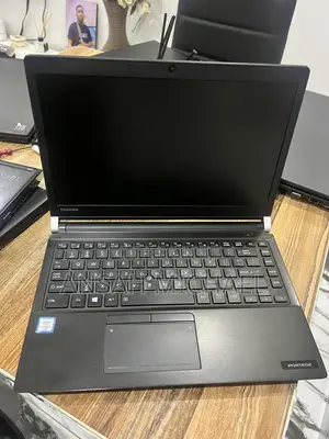 Laptop Toshiba Portege A30t 8GB Intel Core i5 SSD 256GB