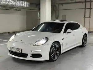 Porsche Panamera 2014 White