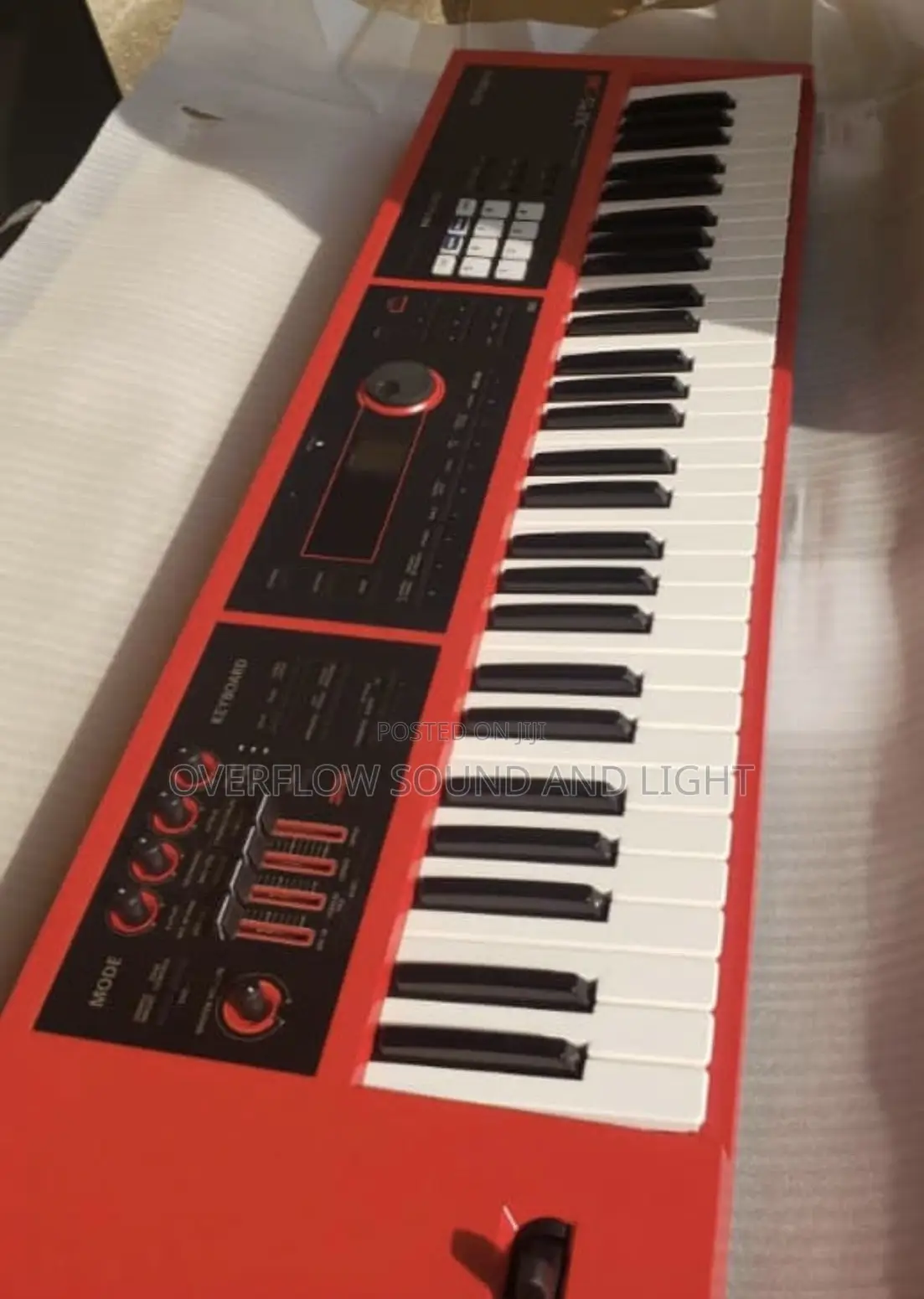 Roland XPS-30 Expandable Synthesize 61keys Keyboard