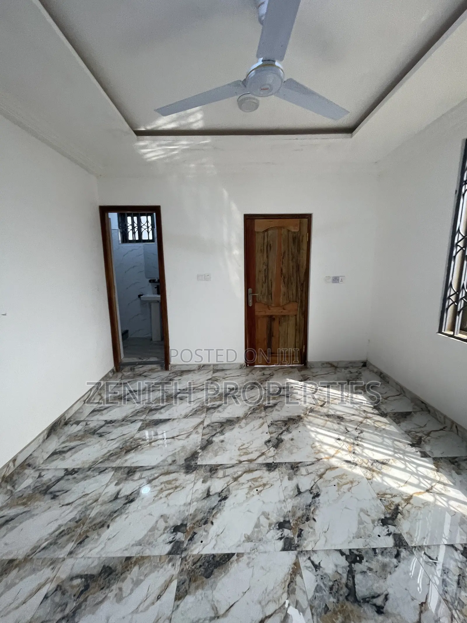 2bdrm Apartment in Zenith Properties, West Hills Mall Area for rent