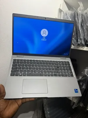 Laptop Dell Precision 3571 16GB Intel Core i7 SSD 256GB