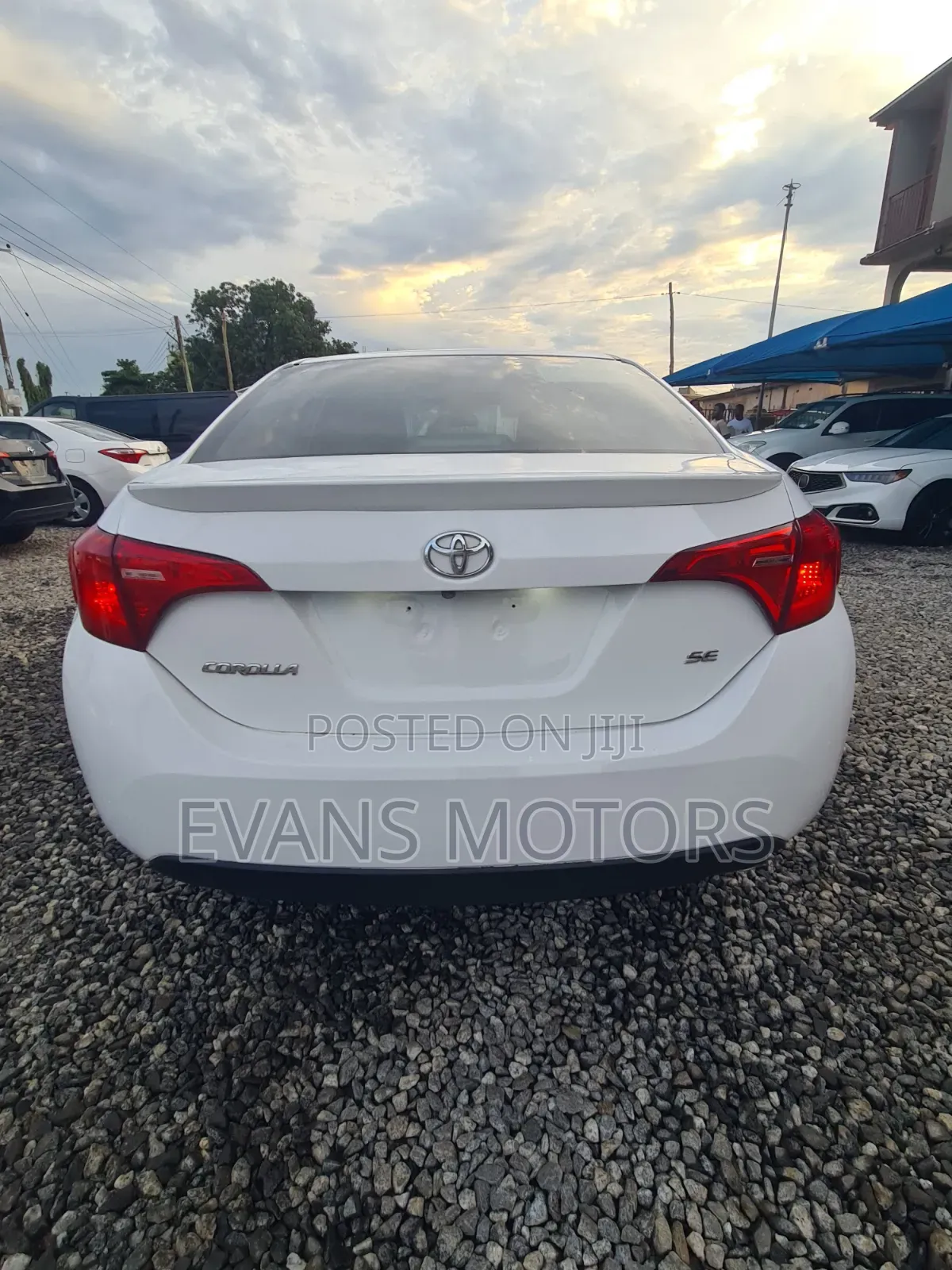 Toyota Corolla 2018 White