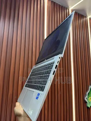 Laptop HP EliteBook 840 G9 16GB Intel Core i5 SSD 256GB