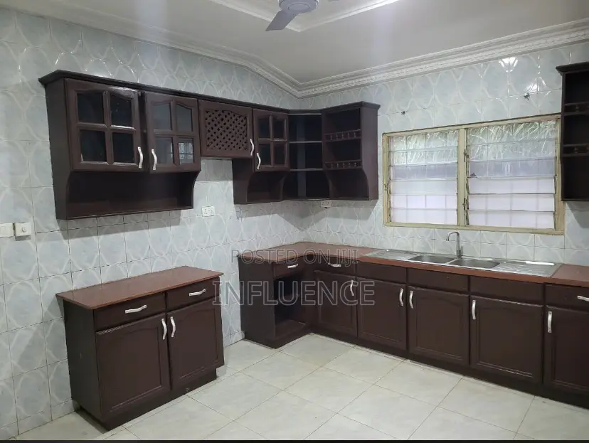 4bdrm House in Tantra Hill Achimota, East Legon for rent