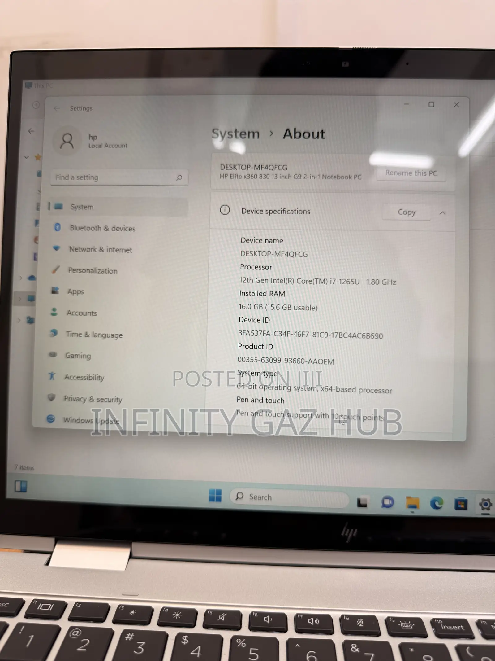 Laptop HP EliteBook 840 G9 16GB Intel Core i7 SSHD (Hybrid) 512GB