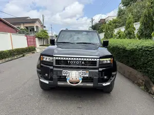 Toyota Land Cruiser Prado 2.8 2025 Black