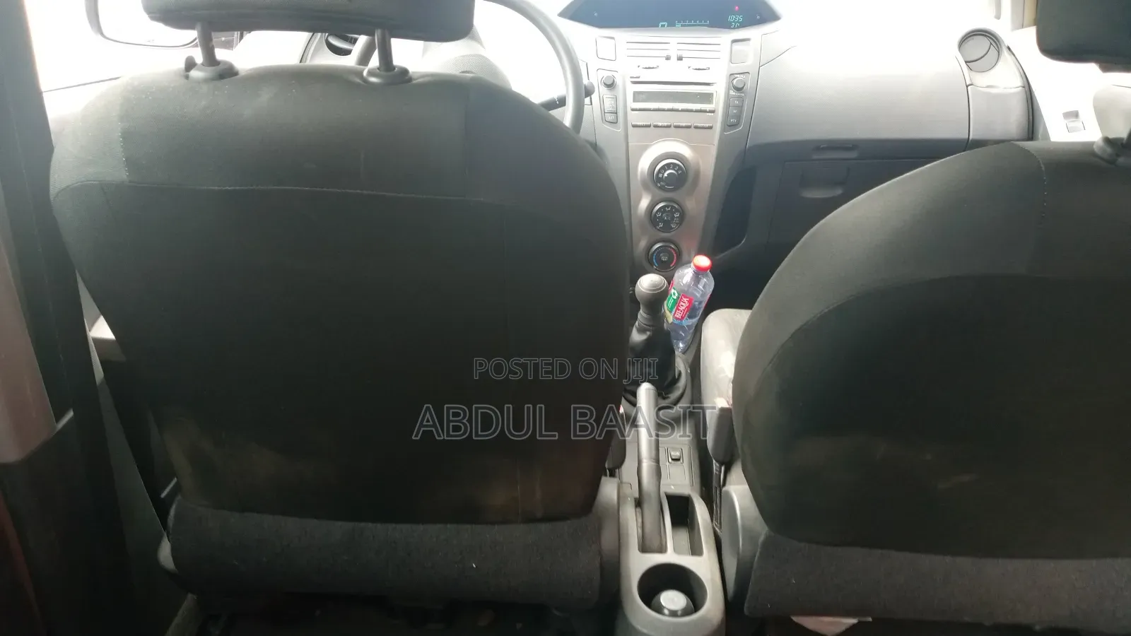 Toyota Yaris 2010 Black