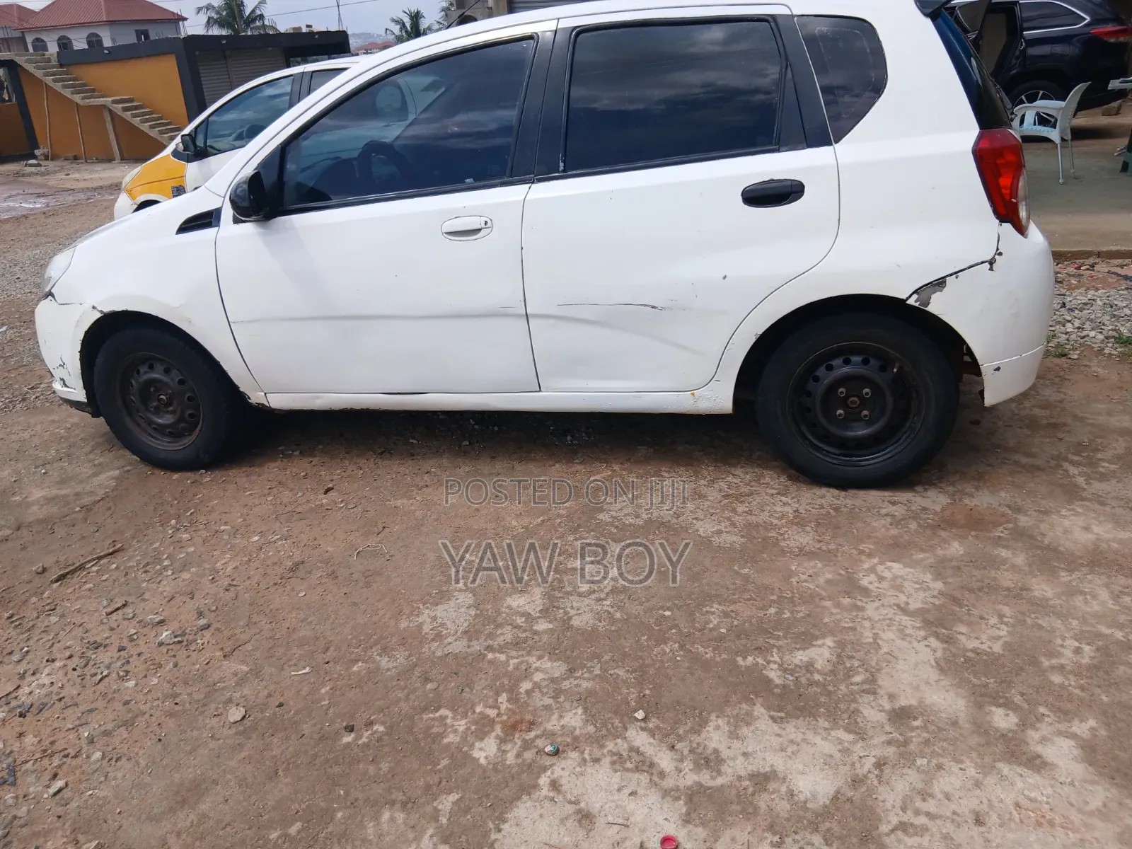 Chevrolet Aveo 2011 White