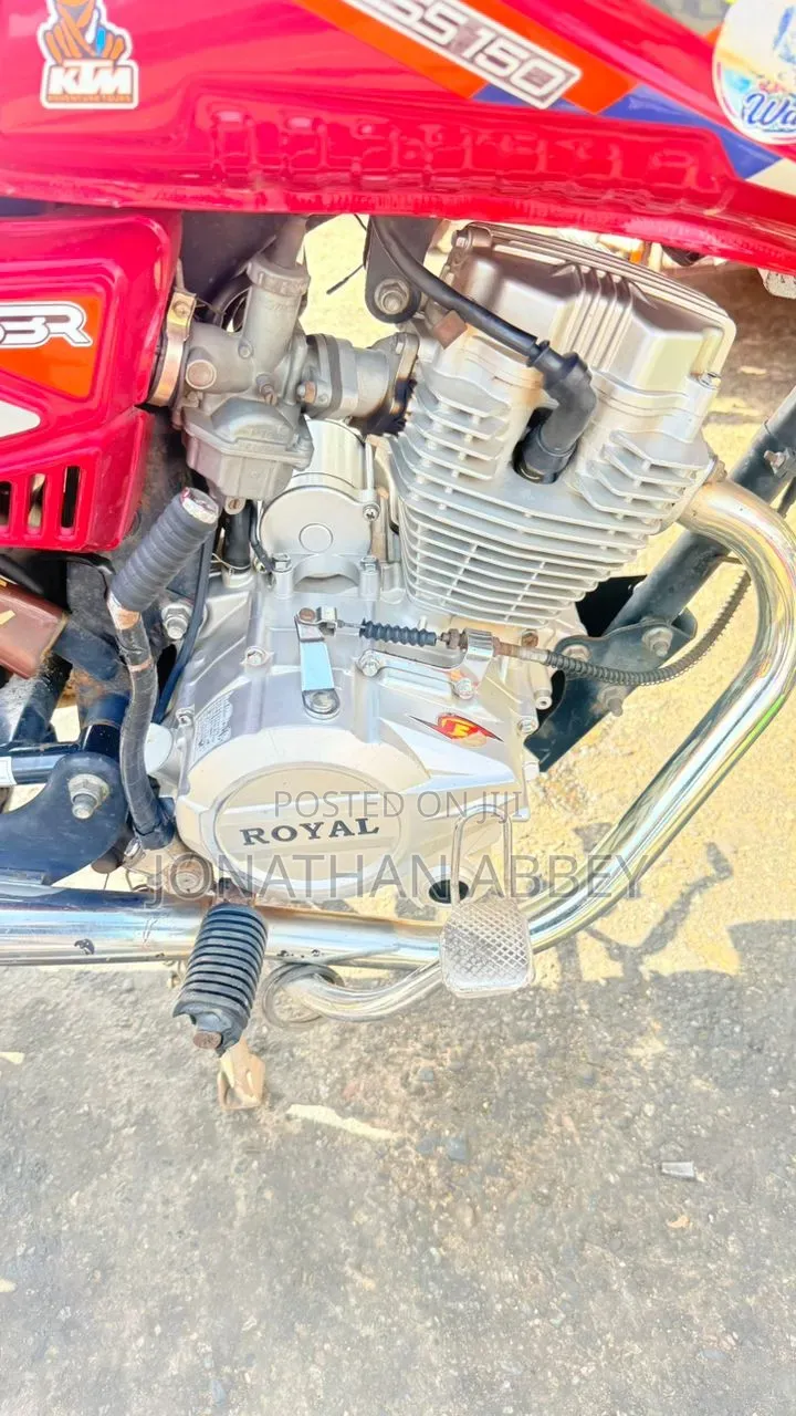 Royal RY125 2025 Red