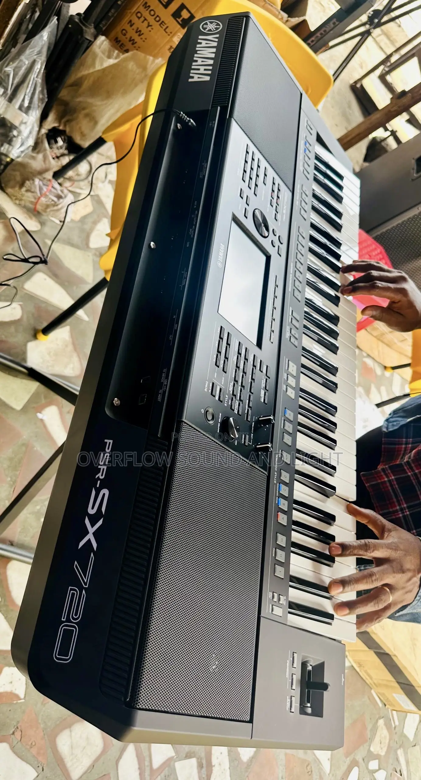 Yamaha PSR-Sx720 Digital Arranger Workstation 61 Keys