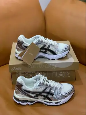 Asics Gel-Kayano 14