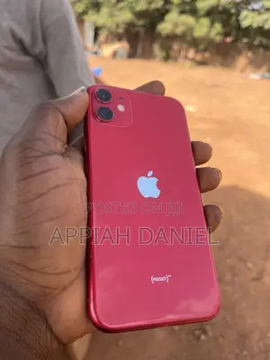 Apple iPhone 11 64 GB Red