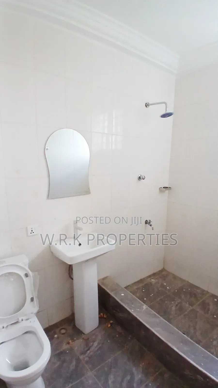 1bdrm Block of Flats in Asorkore Koforidua, New-Juaben Municipal