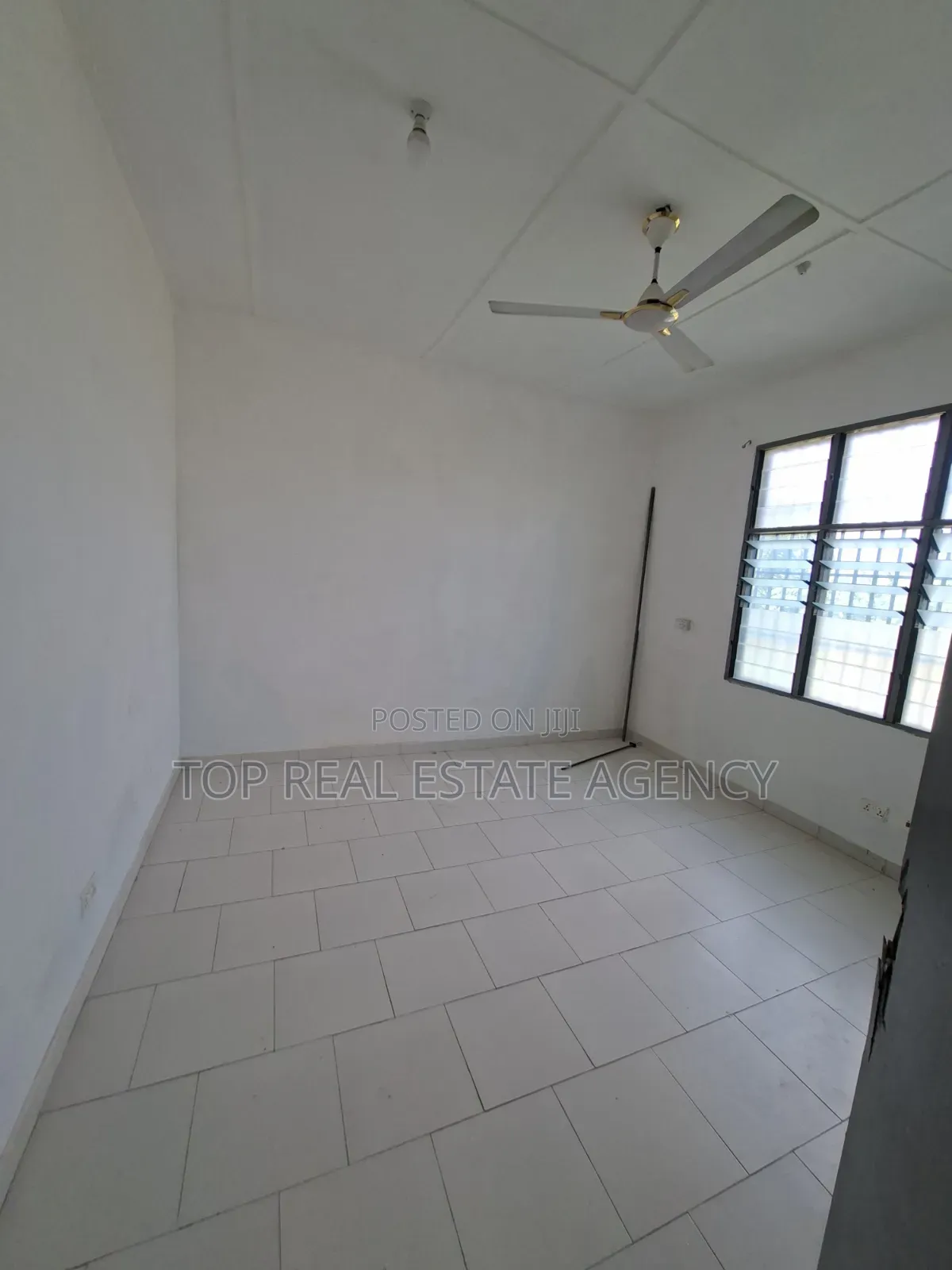 1bdrm Apartment in Ga East Municipal for rent