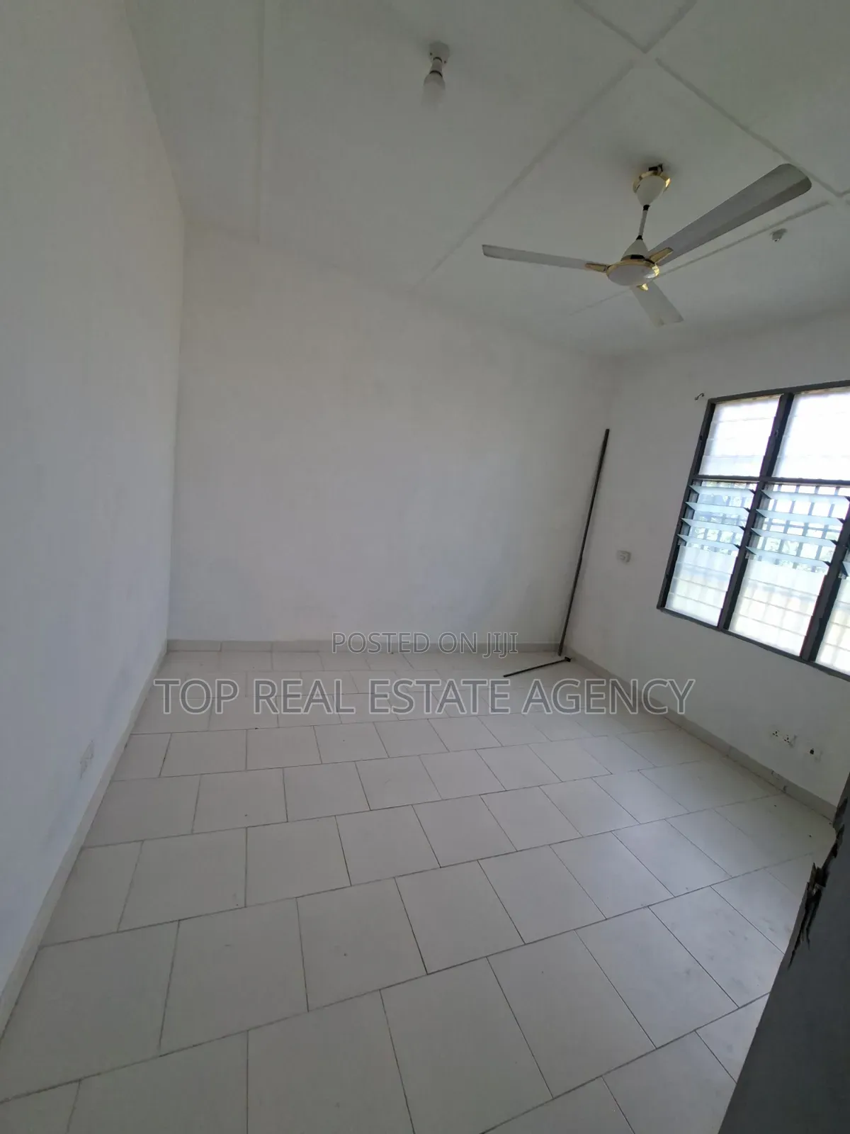 1bdrm Apartment in Ga East Municipal for rent