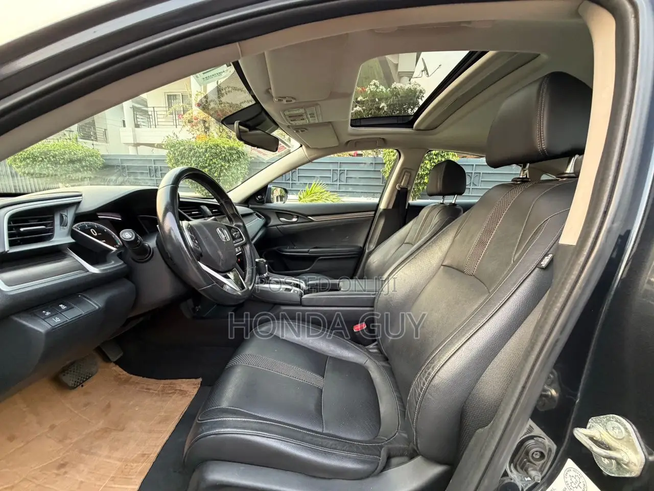 Honda Civic Touring Sedan 2019 Gray
