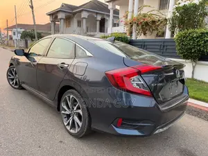Honda Civic Touring Sedan 2019 Gray