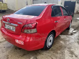 Toyota Yaris 1.3 2008 Red