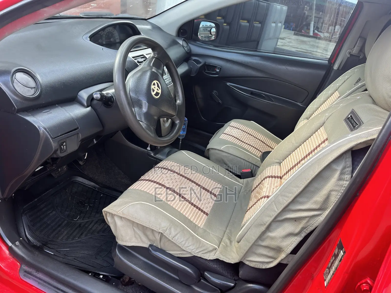 Toyota Yaris 1.3 2008 Red