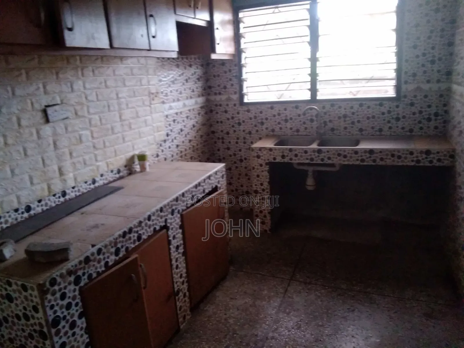 2bdrm Apartment in Survivorestates, Market for rent
