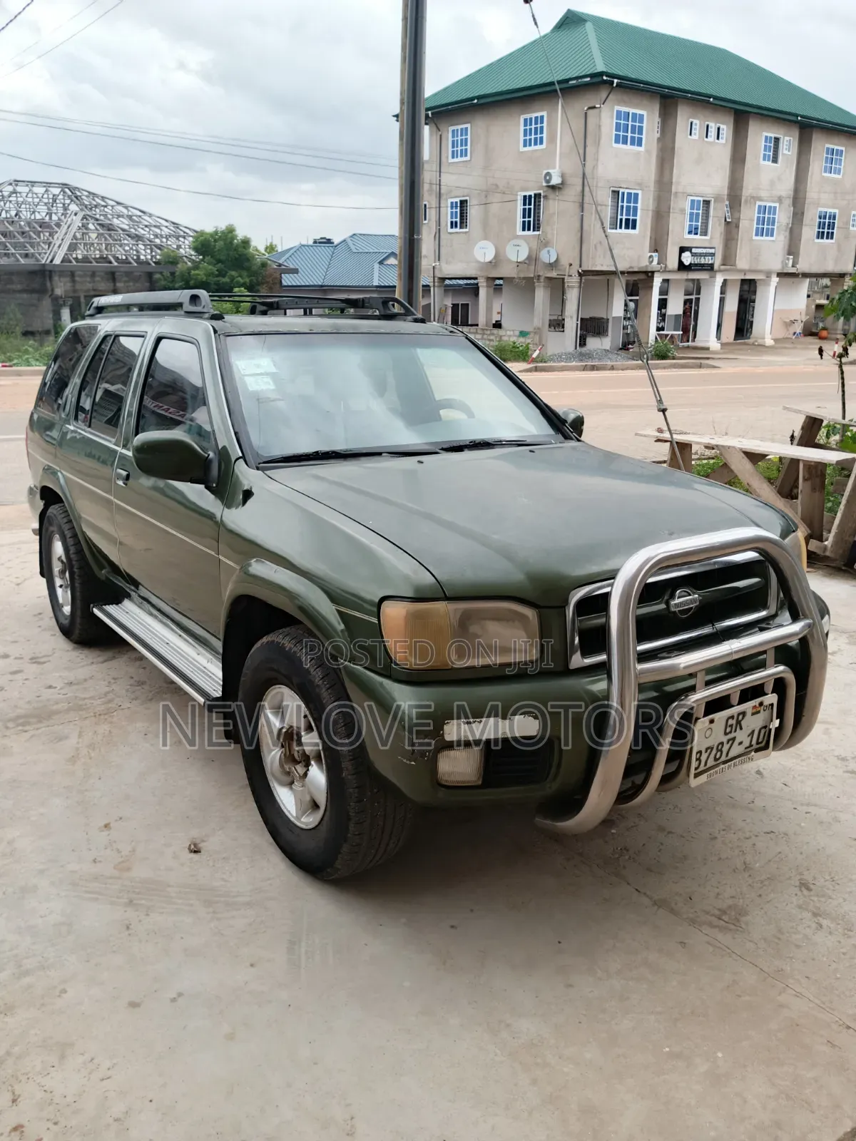 Nissan Pathfinder 2004 Green