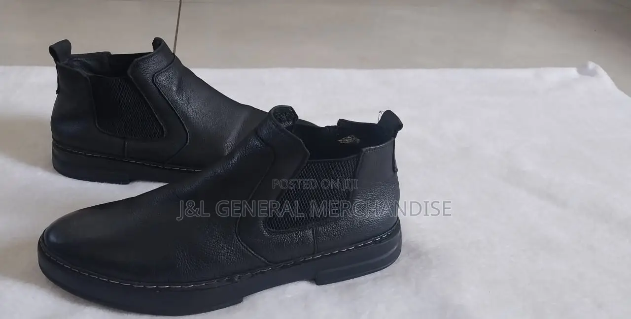 Quality Black Chelsea Boot