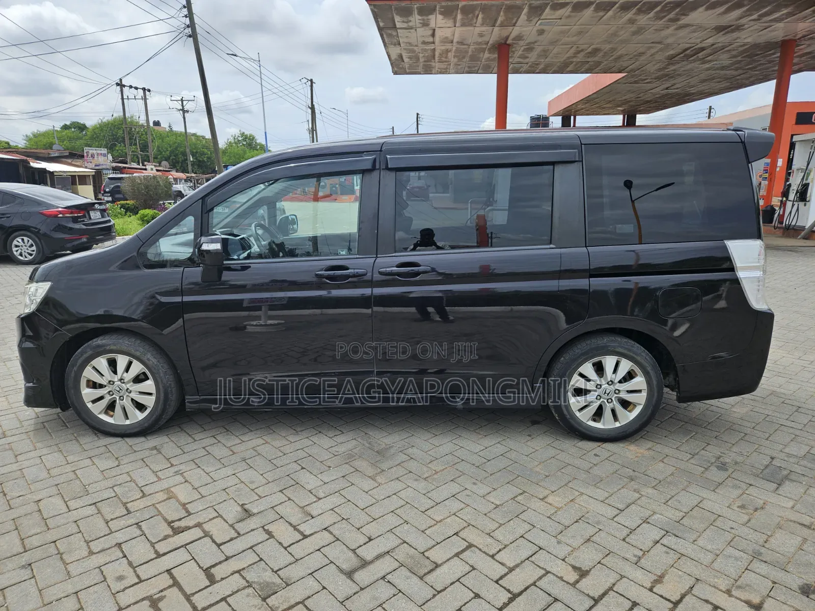 Honda Stepwgn 2011 Black