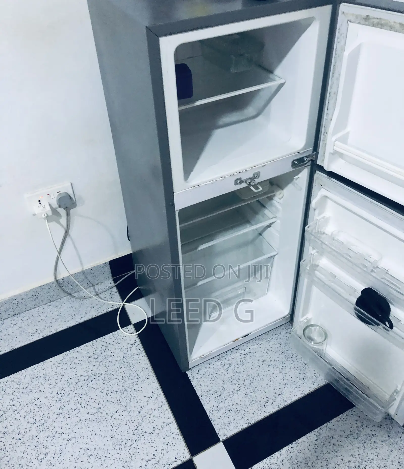 Fridge Appliance