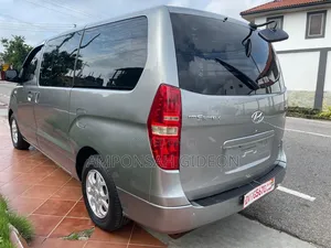 Hyundai Starex 2016 Silver