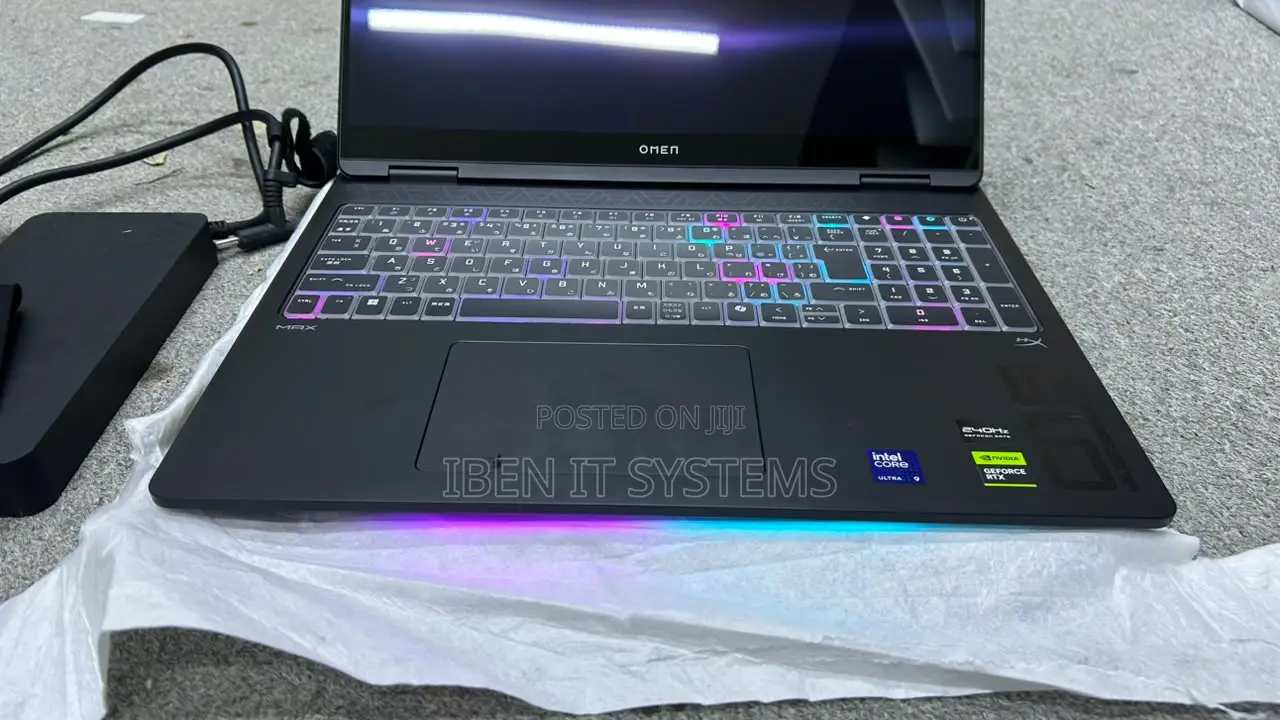Laptop HP Omen Max 16 64GB Intel Core Ultra 9 SSD 2T