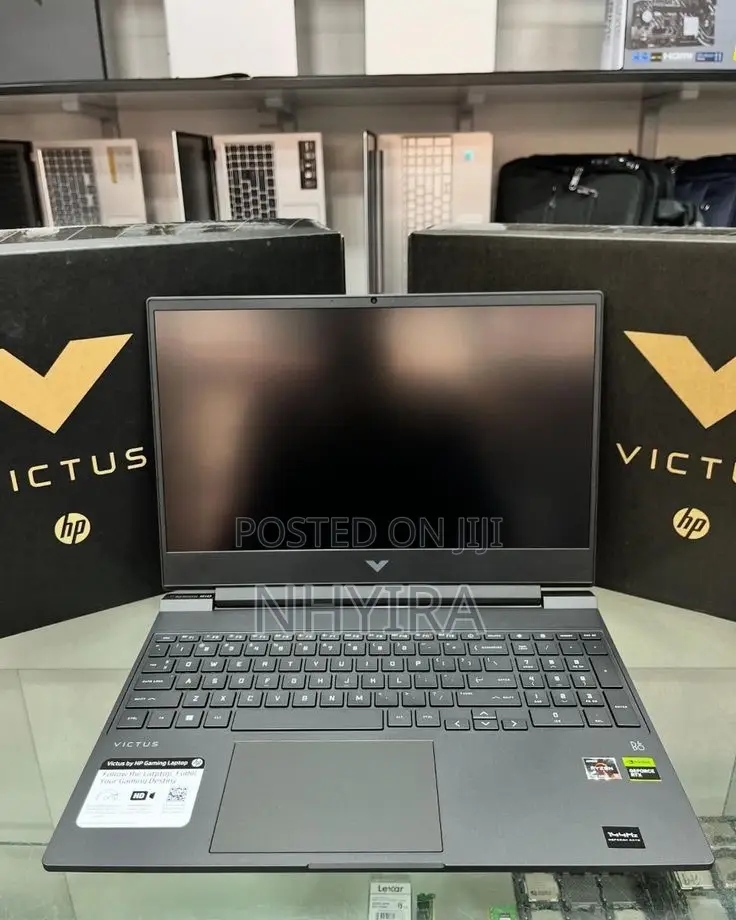 New Laptop HP Victus 15 16GB AMD Ryzen 7 SSD 512GB