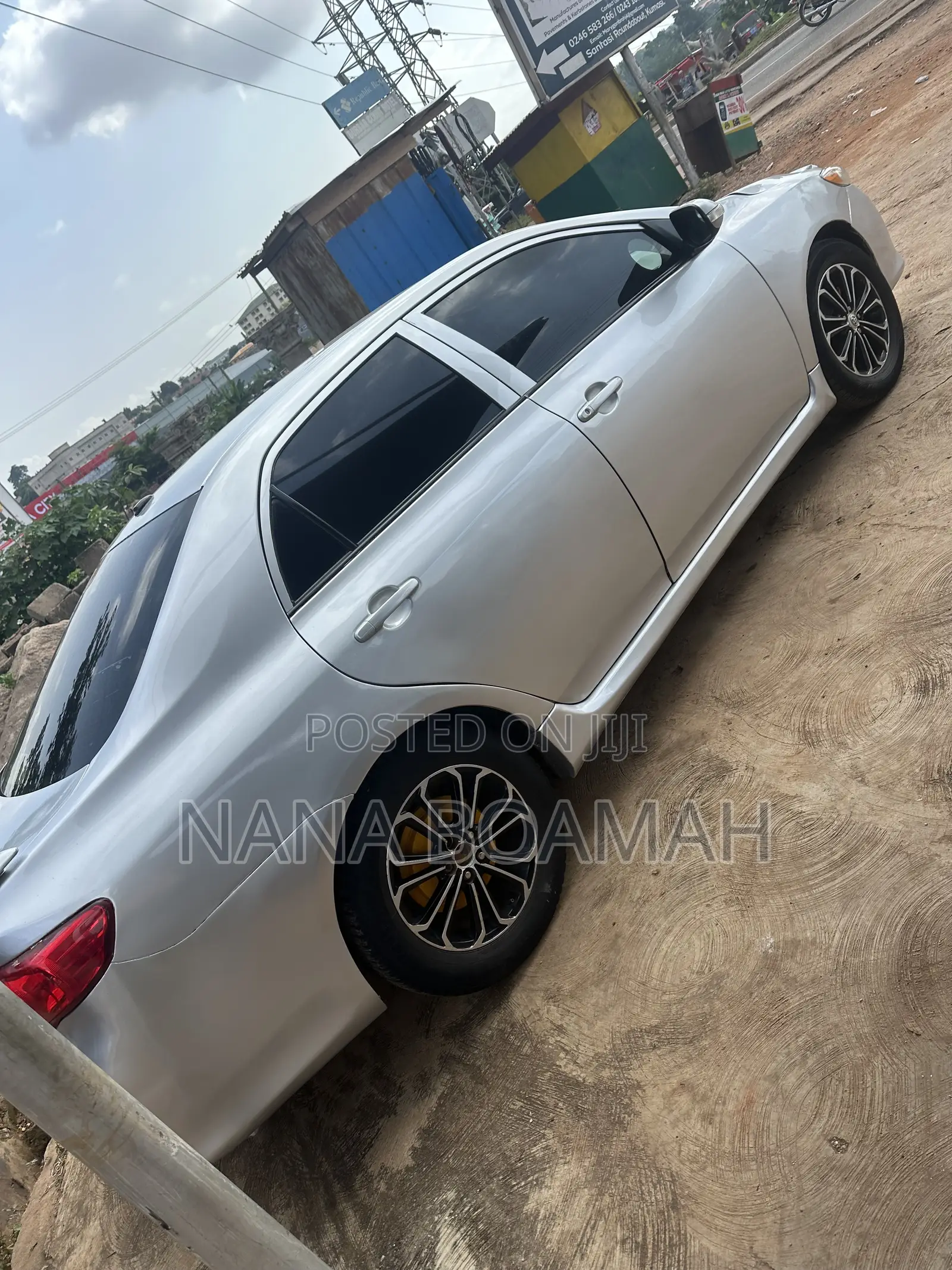 Toyota Corolla 2010 Silver