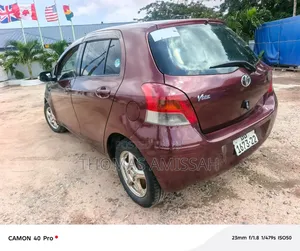 Toyota Vitz 2010 Brown