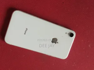 Apple iPhone XR 128 GB White