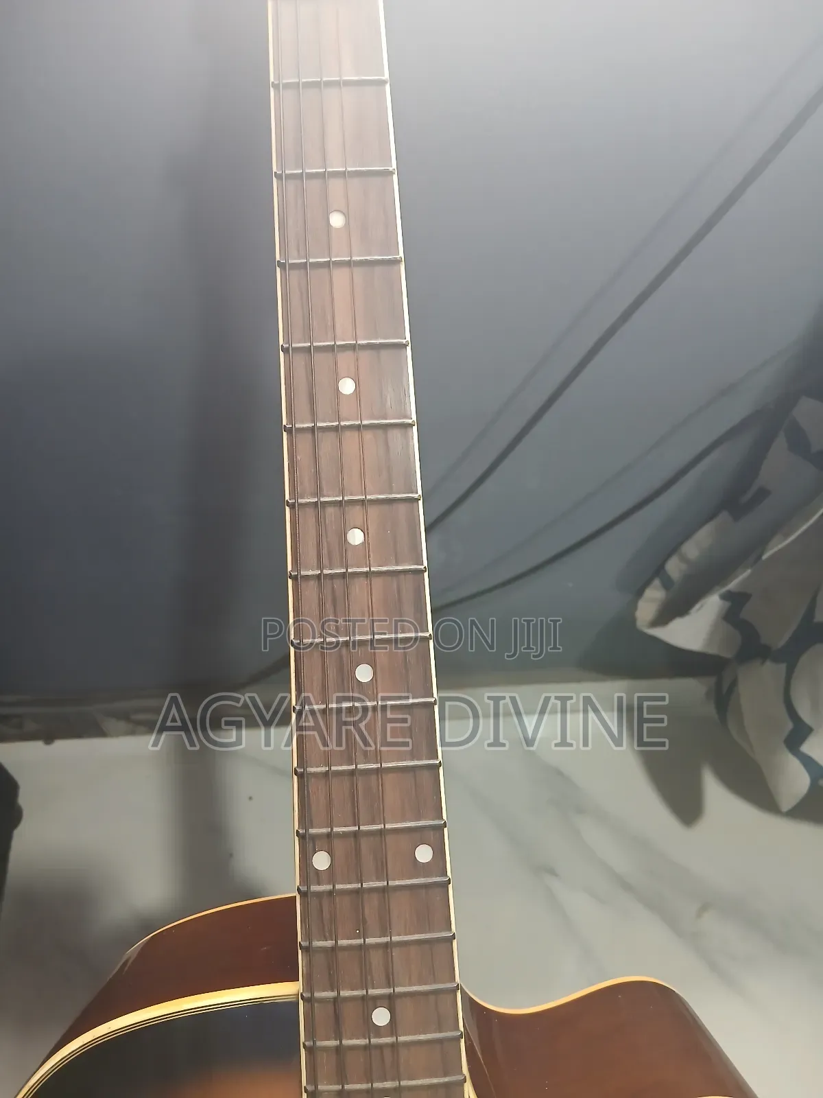 Strinberg Acoustic-Electric Guitar - Sunburst, Cutaway, Eq