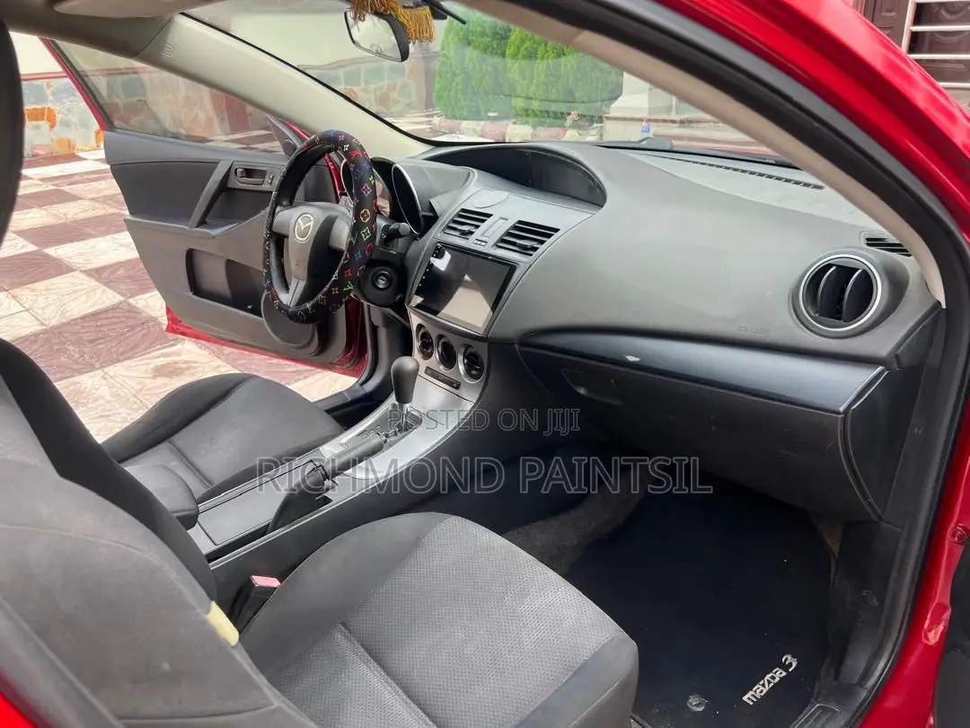 Mazda 3 2.0 i Touring Sedan Automatic 2010 Red