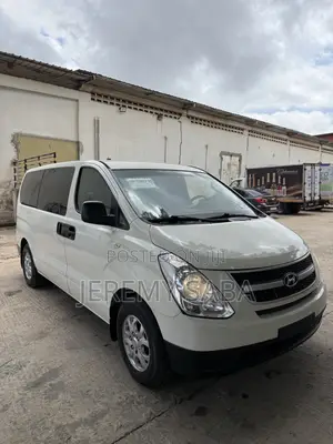 Hyundai H1 2013 White