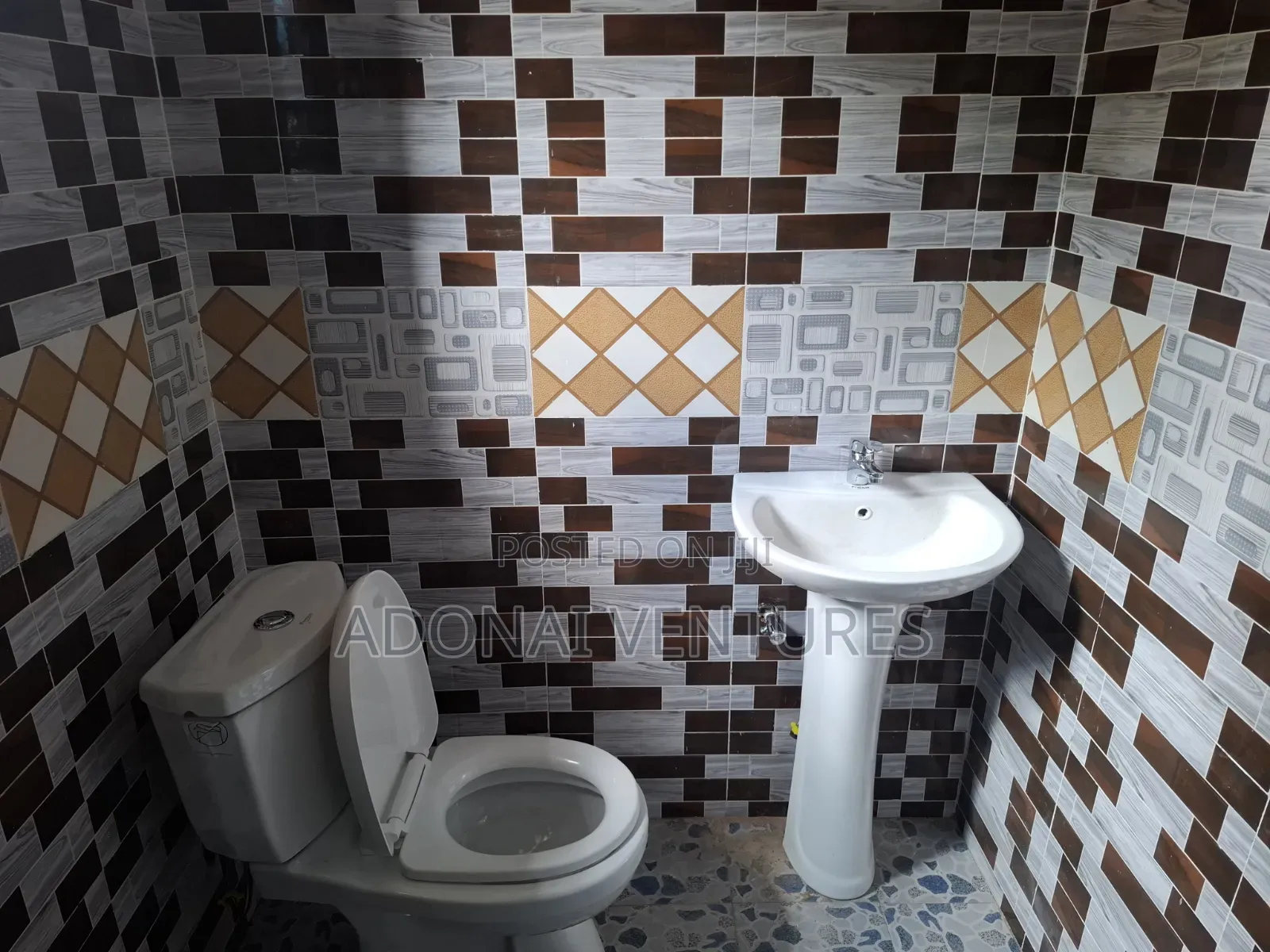 5bdrm House in Sokoban  Afrancho, Kumasi Metropolitan for rent