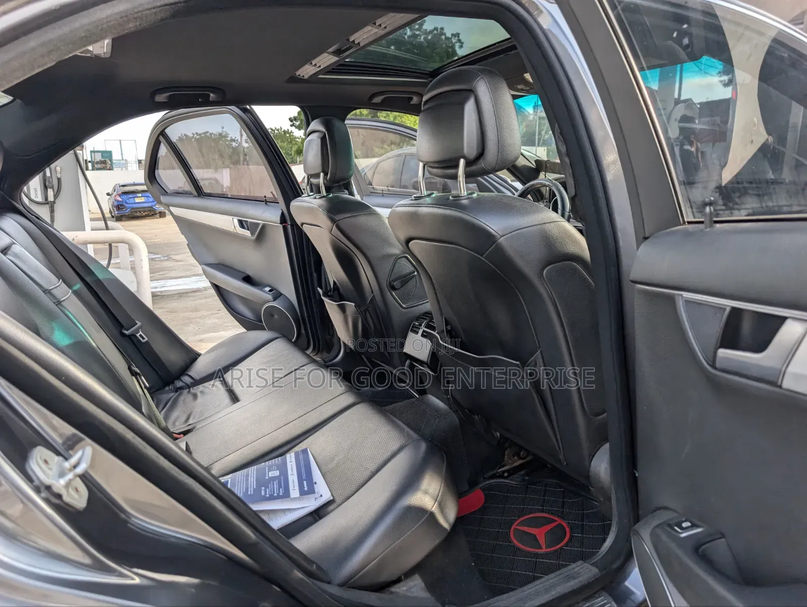 Mercedes-Benz C250 2013 Gray