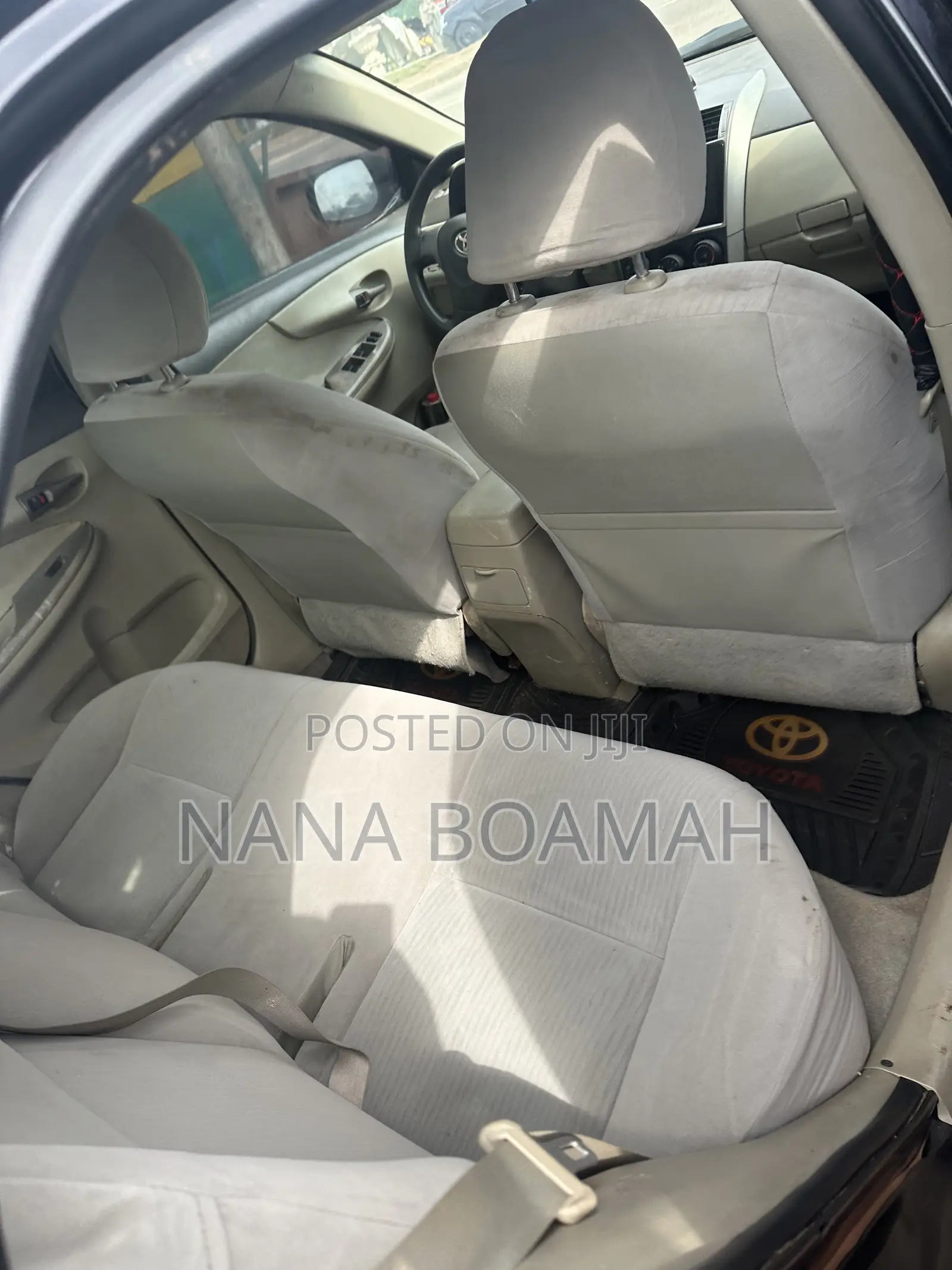 Toyota Corolla 2010 Black