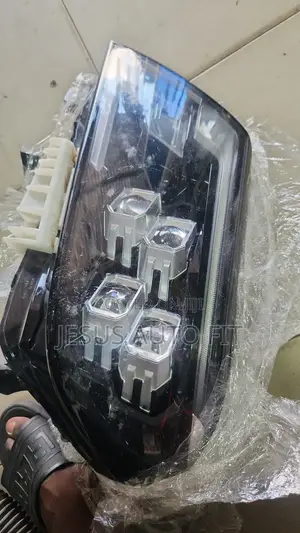 2015-2023 Nissan Navara Left Head Light (26060-9a60a)