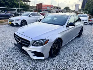 Mercedes-Benz E300 2019 Silver