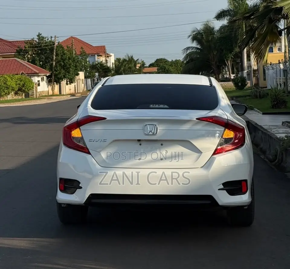 Honda Civic LX Sedan 2018 White