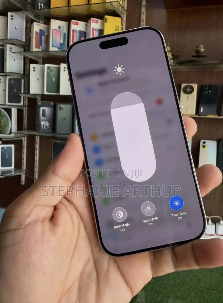 Apple iPhone 16 Pro 256 GB Gold