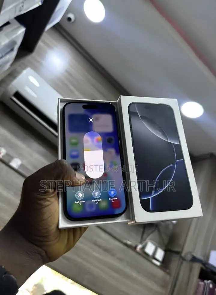 Apple iPhone 16 Pro 128 GB Gray