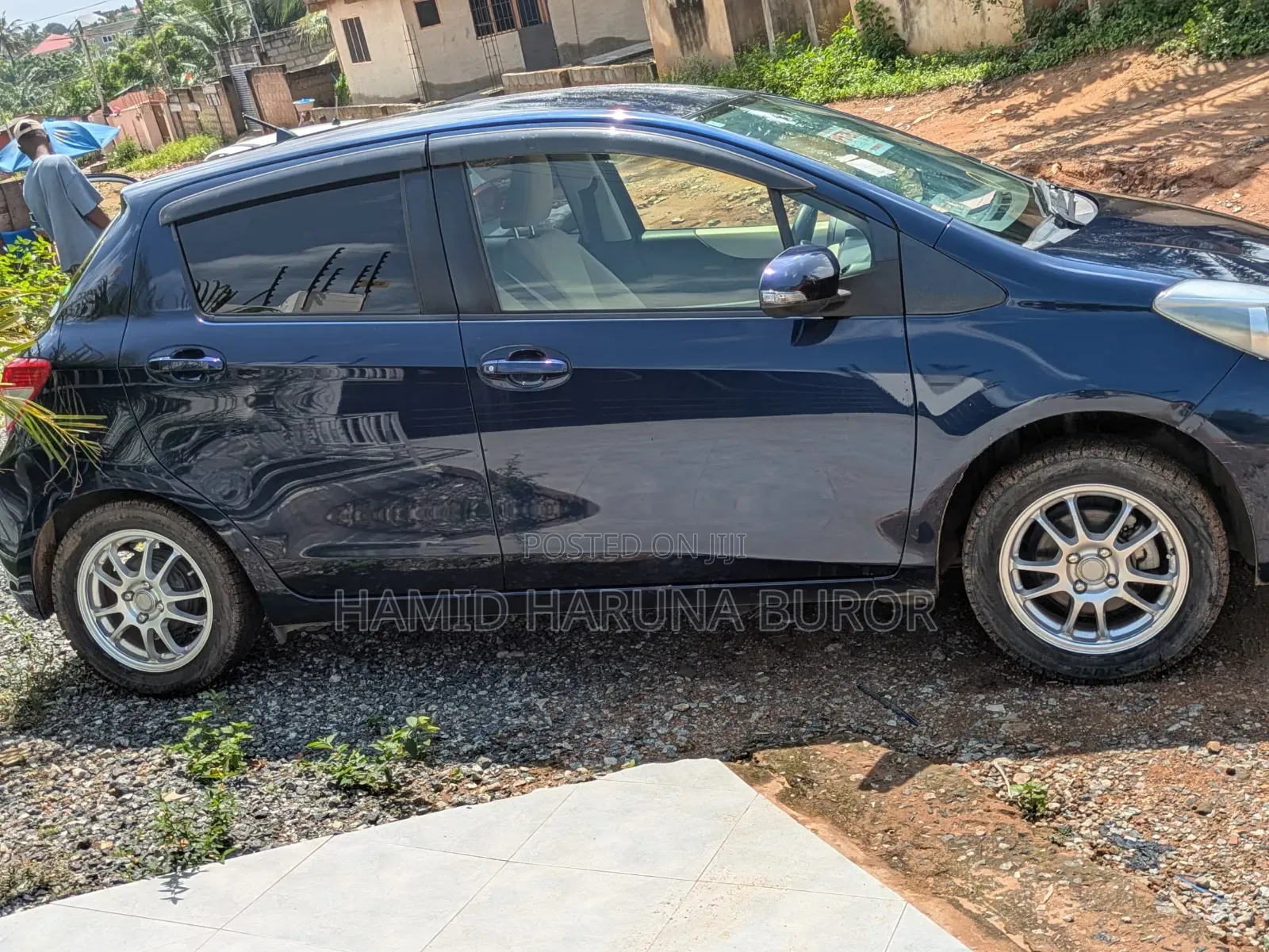 Toyota Vitz 2013 Blue