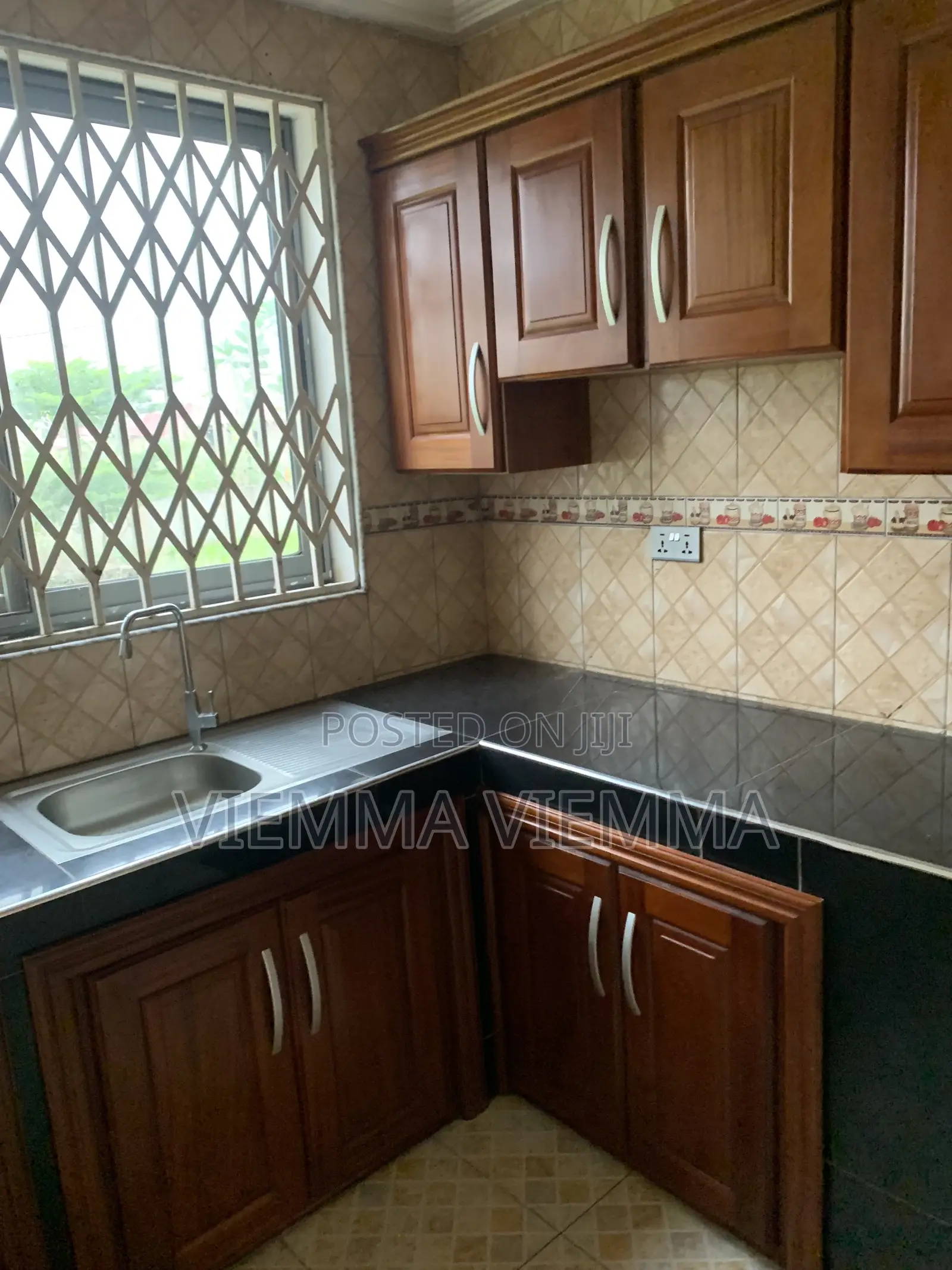 1bdrm Apartment in Oyibi for rent